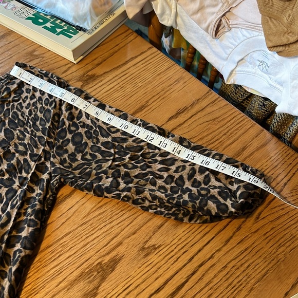 Half Moon animal print gown.  XL - Picture 6 of 6